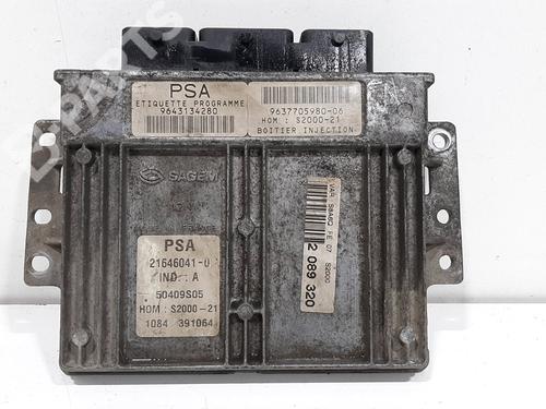 Used Engine control unit (ECU) CITROËN SAXO (S0, S1) 1.4 VTS (75 hp) 8804395