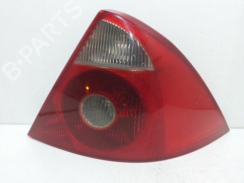 Used Right taillight FORD MONDEO III Saloon (B4Y) [2000-2007]  16326764