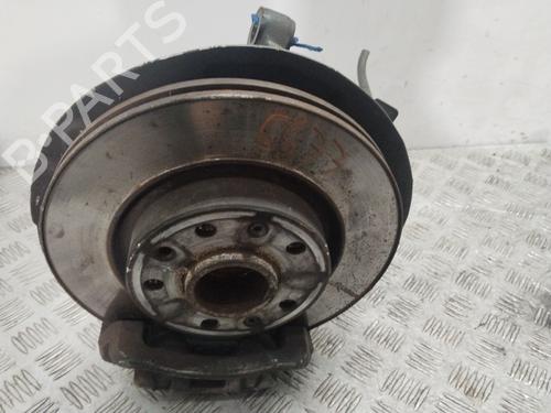 Used Right front steering knuckle PEUGEOT 308 II (LB_, LP_, LW_, LH_, L3_) 1.2 THP 110 (110 hp) 26599486