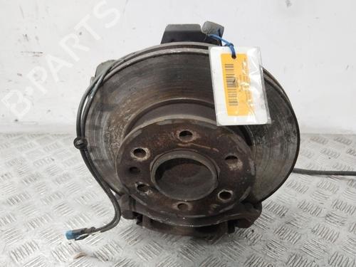 Used Left front steering knuckle Left front steering knuckle MERCEDES-BENZ SPRINTER 3,5-t Van (B906) 310 CDI (906.631, 906.633, 906.635, 906.637) (95 hp) 36777830 36777830