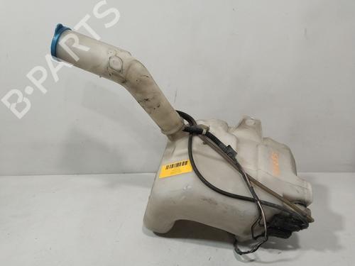 windscreen-washer-tank-honda-cr-v-i-rd-1995-1996-1997-1998-1999-2000-2001-2002-32187045 main image