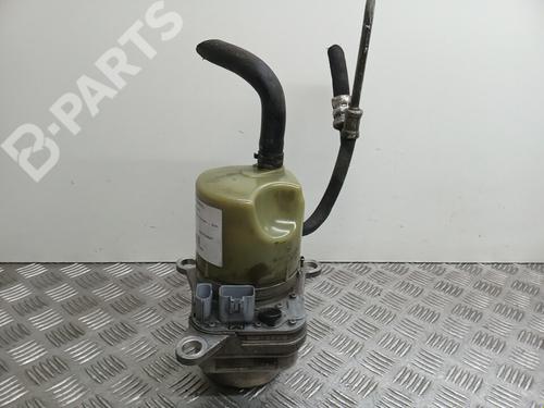 Used Steering pump VOLVO V50 (545) 2.0 D (136 hp) 8297465