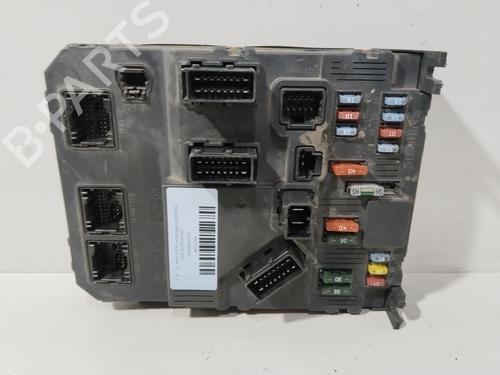 Used Fuse box Fuse box PEUGEOT PARTNER Box Body/MPV (5_, G_) 1.6 HDi 75 (75 hp) 30836535 30836535