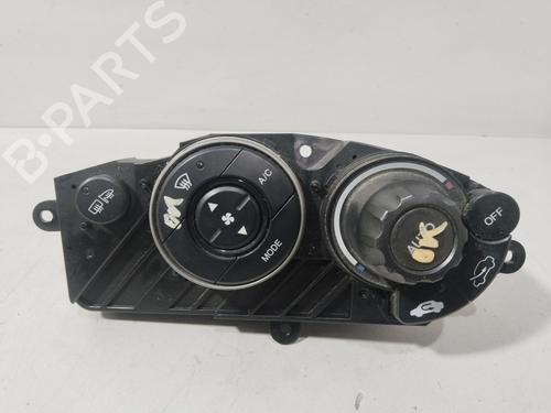 AC-Styringsenhed/Manøvreenhed HONDA CIVIC VIII Hatchback (FN, FK) 2.2 CTDi (FK3) (140 hp) 30621945