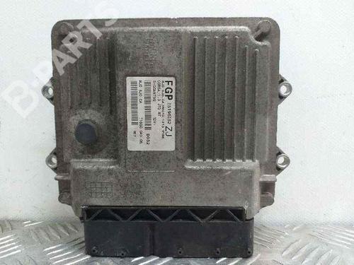 Used Engine control unit (ECU) OPEL COMBO Tour 1.3 CDTI 16V (69 hp) 5204588