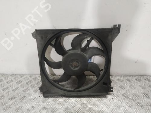 Used Radiator fan HYUNDAI SANTA FÉ I (SM) 2.0 CRDi 4x4 (113 hp) 28377575