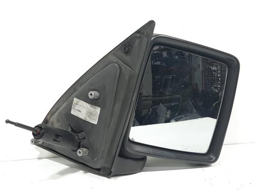 Retrovisor direito Retrovisor direito 8205799 8205799