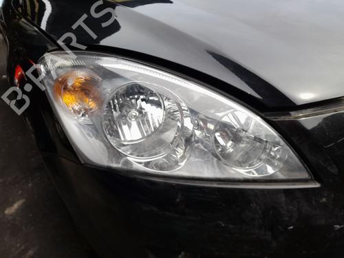 right-headlight-kia-ceed-sw-ed-2007-2008-2009-2010-2011-2012-36536905 main image