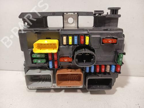 Used Fuse box Fuse box PEUGEOT 207 (WA_, WC_) 1.4 HDi (68 hp) 32325860 32325860