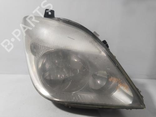 Used Right headlight MERCEDES-BENZ SPRINTER 3,5-t Van (B906) 313 CDI (906.631, 906.633, 906.635, 906.637) (129 hp) 31134113