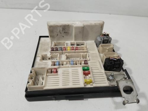 Sikringsdose RENAULT SCÉNIC II (JM0/1_) 1.9 dCi (JM14) (131 hp) 29915644