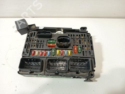 Used Fuse box Fuse box FORD FUSION (JU_) 1.4 (80 hp) 34520463 34520463