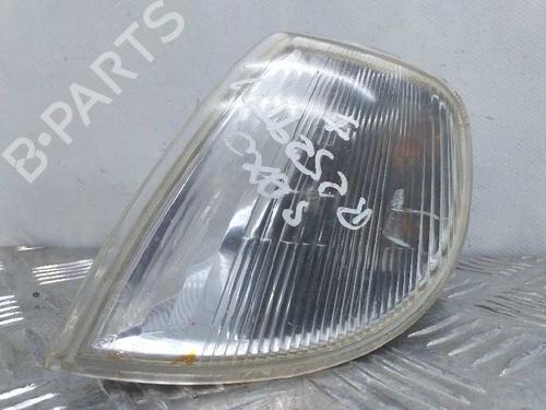 Used Left front indicator Left front indicator CITROËN SAXO (S0, S1) [1996-2004] 5203861 5203861