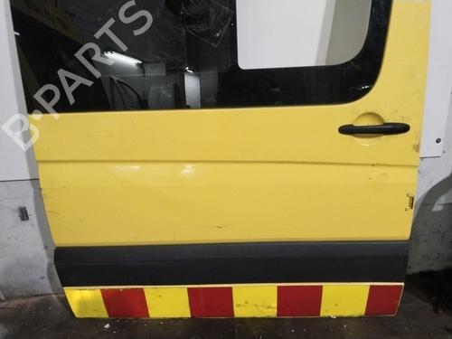 Used Right slide door MERCEDES-BENZ SPRINTER 3,5-t Bus (B906) 315 CDI (906.731, 906.733, 906.735) (150 hp) 30353347