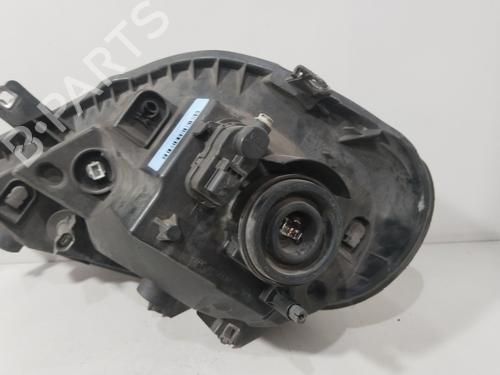 Right headlight NISSAN PRIMASTAR Van (X83) 2.0 dCi 115 | BP30393127C29