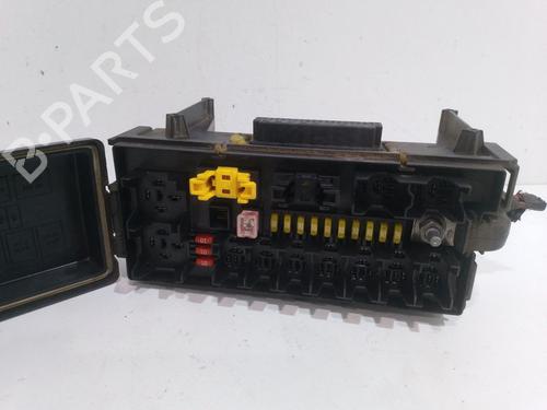 Fuse box JEEP GRAND CHEROKEE III (WH, WK) 3.0 CRD (218 hp) 11227614