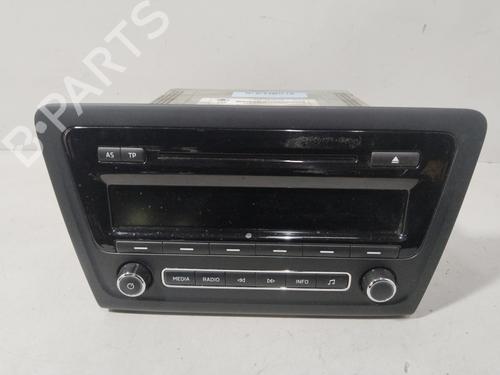 Sistema audio SKODA RAPID (NH3, NK3, NK6) 1.6 TDI (105 hp) 30591860