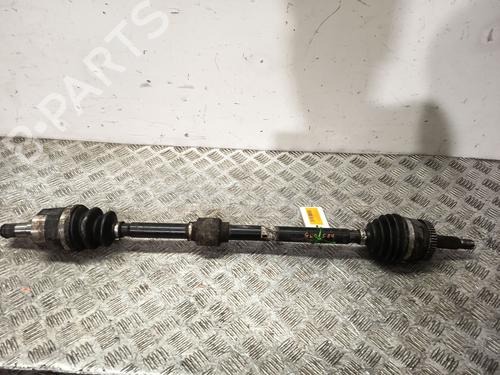 Used Right front driveshaft Right front driveshaft KIA CARENS III MPV (UN) 2.0 CRDi 140 (140 hp) 32867527 32867527