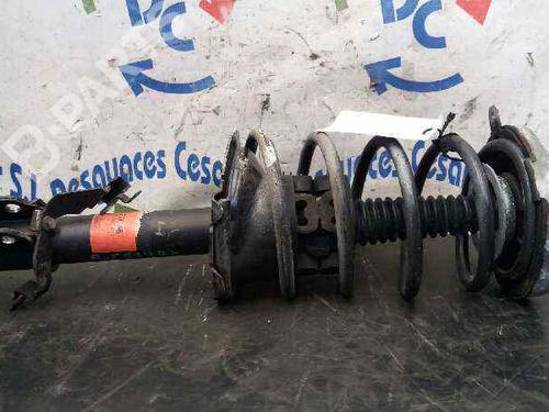 Used Left front shock absorber RENAULT MEGANE I Classic (LA0/1_) [1996-2008]  5165370