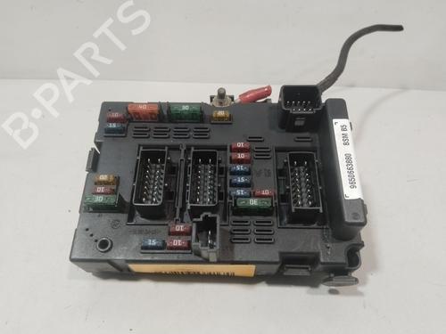 Used Fuse box Fuse box PEUGEOT 206 CC (2D) 1.6 (110 hp) 40101708 40101708