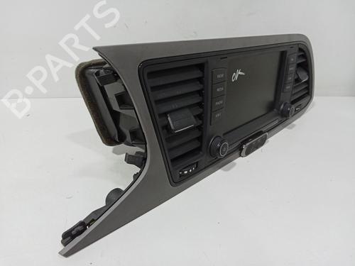 Display monitor SEAT LEON (5F1) 2.0 TDI | BP29616249C48