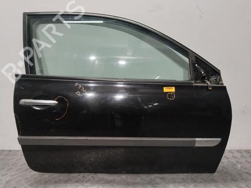 Used Right front door RENAULT MEGANE II (BM0/1_, CM0/1_) 1.6 16V (BM0C, CM0C) (113 hp) 32067628