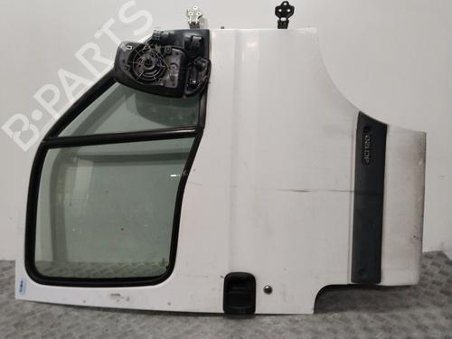 right-front-door-nissan-interstar-van-x70-2002-28042248 main image