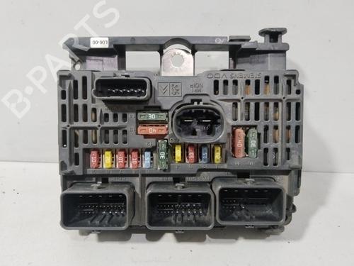 Used Fuse box PEUGEOT 307 (3A/C) 1.6 HDi 110 (109 hp) 30625975