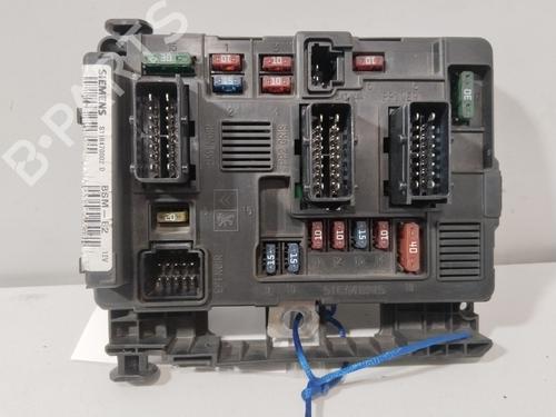 Used Fuse box Fuse box 37997154 37997154