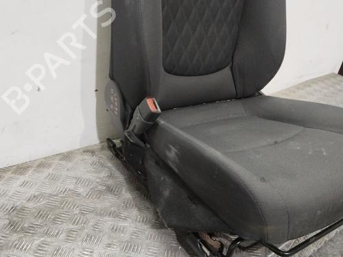 Siège avant gauche TOYOTA COROLLA Saloon (_E21_) 1.8 VVTi Hybrid (ZWE211, MZEA12) | BP30512909C15