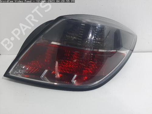 Used Right taillight OPEL ASTRA H (A04) [2004-2014]  13236604
