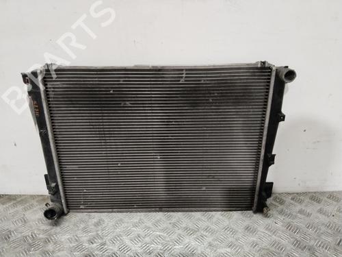 Used Water radiator HYUNDAI SONATA V (NF) 2.0 CRDi (140 hp) 30124416