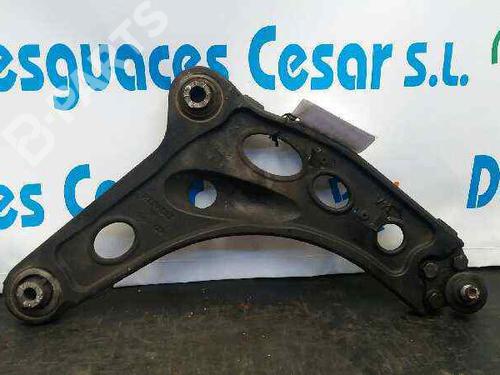 Used Right front suspension arm NISSAN PRIMASTAR Van (X83) [2002-2025]  5166816