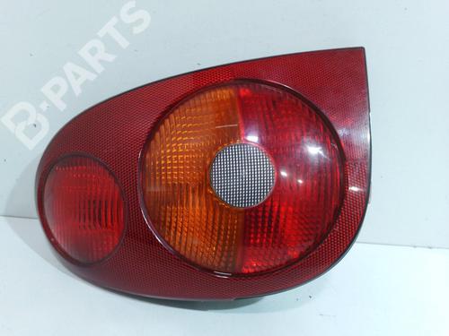 Used Right taillight RENAULT MEGANE I Coach (DA0/1_) 1.6 16V (DA0B, DA04, DA11) (107 hp) 10520729