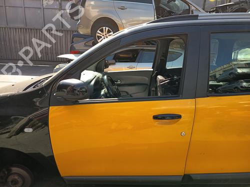 Used Left front door Left front door 38464906 38464906