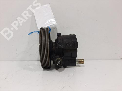 Used Steering pump RENAULT MEGANE I Classic (LA0/1_) [1996-2008]  7887197