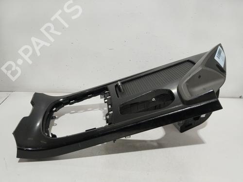 Console centrale Console centrale HYUNDAI i40 I (VF) 1.7 CRDI (141 hp) 25135412 25135412