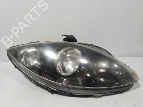 Used Right headlight SEAT TOLEDO III (5P2) 2.0 TDI 16V (140 hp) 29308409