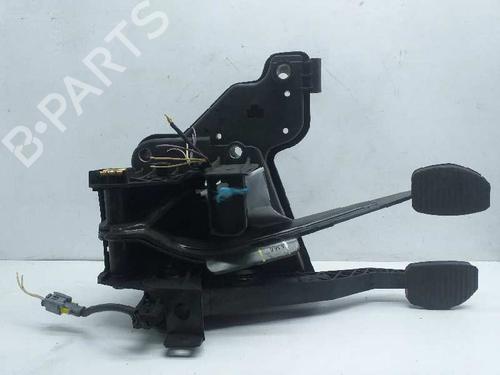 Used Clutch pedal Clutch pedal CITROËN C5 II (RC_) [2004-2008] 8773061 8773061