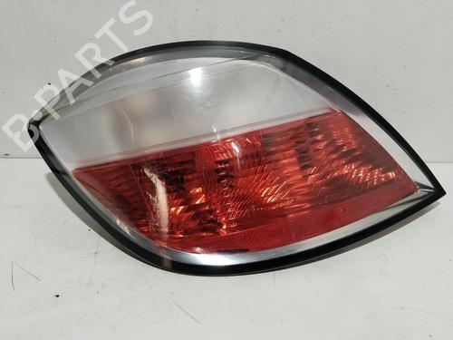 left-taillight-opel-astra-h-a04-16-l48-93178771-2004-2005-2006-2007-2008-2009-2010-2011-2012-2013-2014-19256297 main image