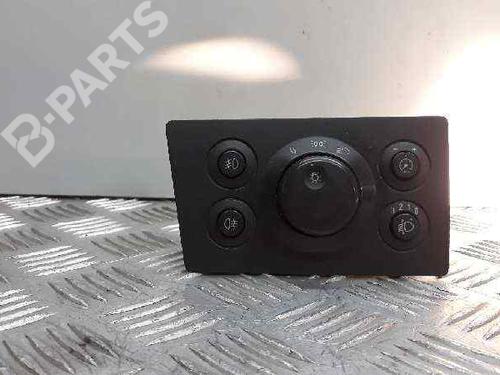 Used Headlight switch OPEL ZAFIRA / ZAFIRA FAMILY B (A05) [2005-2019]  6582742
