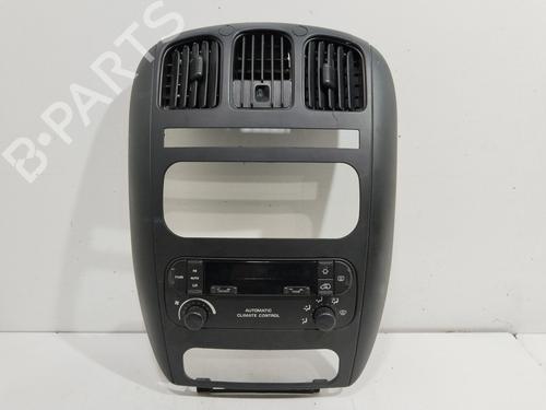 Used Climate control CHRYSLER VOYAGER / GRAND VOYAGER IV (RG) 2.5 CRD (143 hp) 17555030