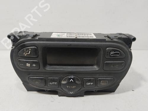 Used Climate control PEUGEOT 307 CC (3B) 2.0 16V (140 hp) 30173333