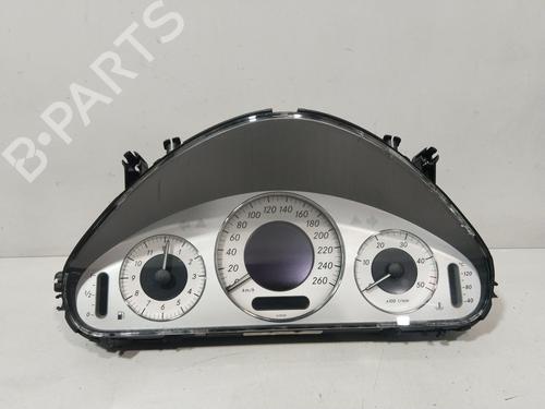 Used Instrument cluster MERCEDES-BENZ E-CLASS (W211) E 320 CDI (211.026) (204 hp) 32096525