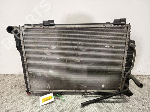 Used Water radiator Water radiator MERCEDES-BENZ CLK (C208) [1997-2003] 32744885 32744885