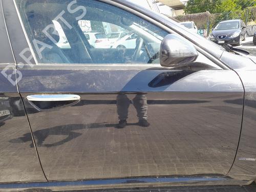 Used Right front door Right front door 36990002 36990002