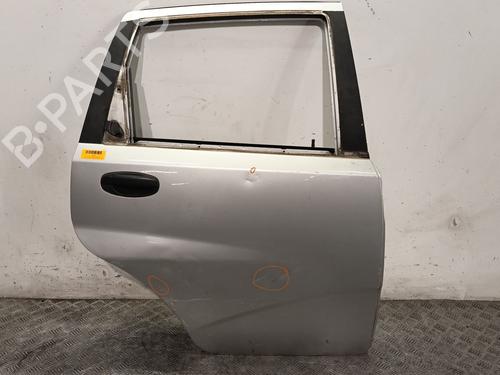 Used Right rear door Right rear door 32340323 32340323
