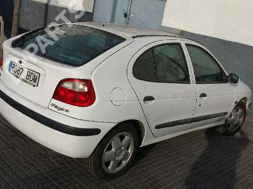 Left taillight RENAULT MEGANE I (BA0/1_)  | BP5237265C34 