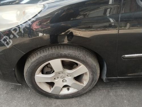 Used Left front fenders Left front fenders 36091880 36091880