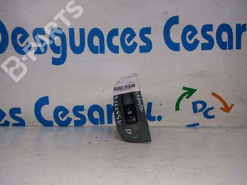 Used Right front window switch RENAULT MEGANE I (BA0/1_) 1.9 dT (B/SA0K, B/SA0Y) (90 hp) 5200815
